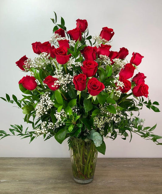 #5. Endless Love- 2 Dozen Red Roses