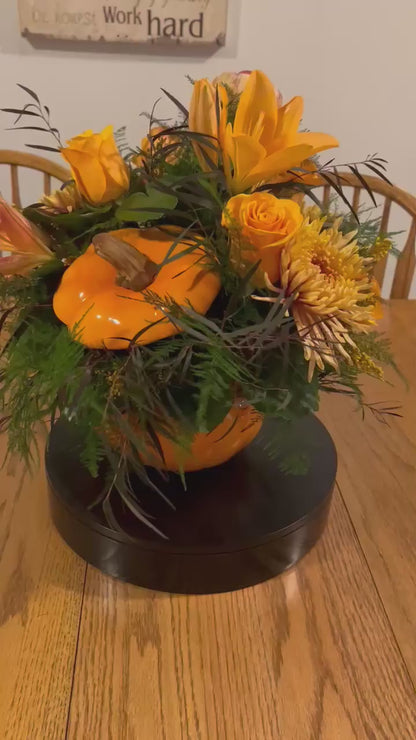 $50 Fresh Flower Arrangement or Seasonal Offerings Card